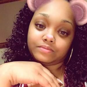 Meet your Posher, Shakayla